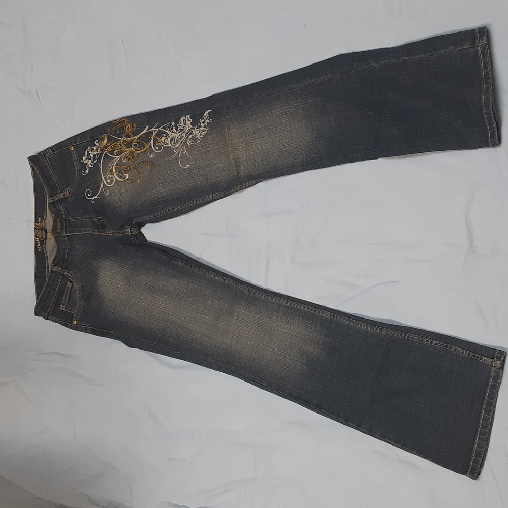 South Pole women's blue jeans embroidery with rhinestones size 9